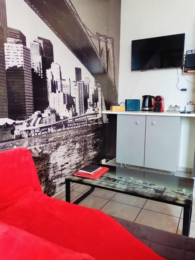 Charmant Studio Proximite Centre-Ville Et Gare Châlons-en-Champagne Zewnętrze zdjęcie